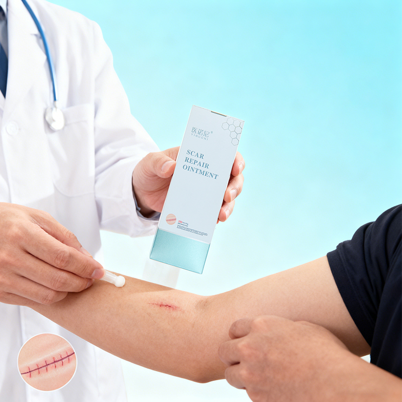 This medical-grade scar repair cream can repair acne scars, atrophic scars, stretch marks, pigmentation scars, surgical scars, burn scars, and more. Suitable for all skin types!